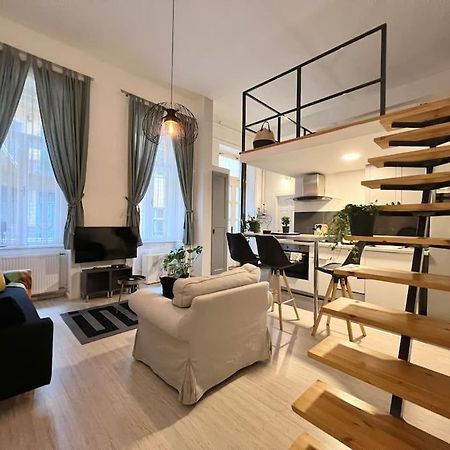 Best Location Up To 6 Guests Budapest Exteriör bild
